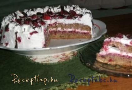 Tejszines-gyümölcsös torta