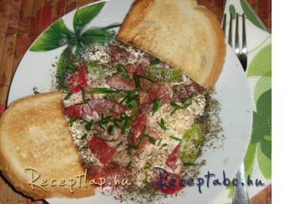 mozzarellás saláta egyszerűen