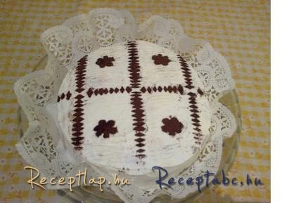 Amerikai krémes torta