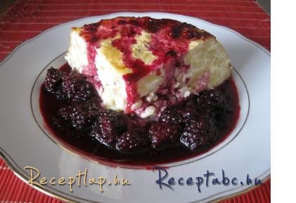 Túrós tészta szeder szósszal !