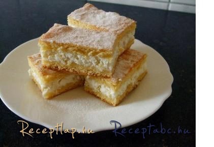 Pehelykönnyű túróspite