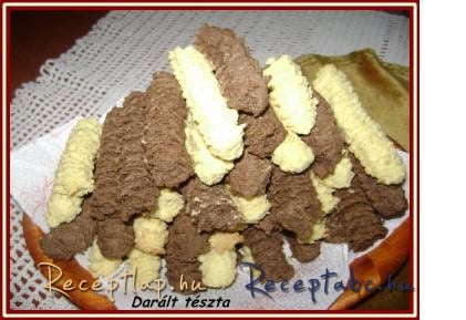 Darált tészta