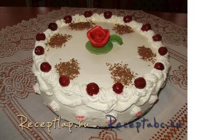 Feketeerdő torta