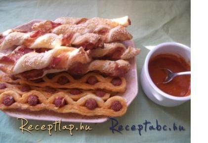 Cserkészkolbászos csíkok