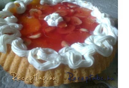 Gyümölcs torta,habosan.