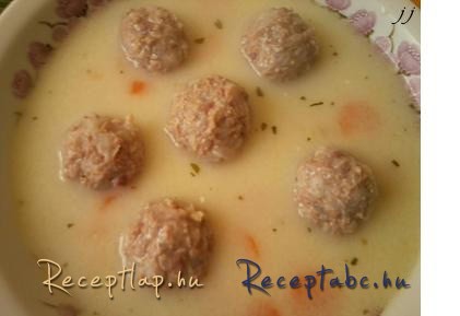 Tárkonyos húsgombóc leves
