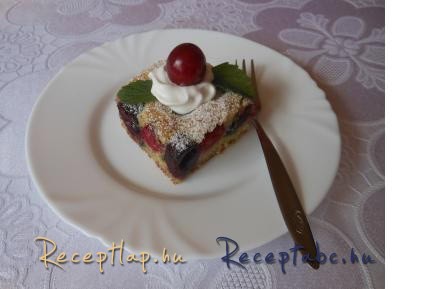 Cseresznyés kókuszos kocka