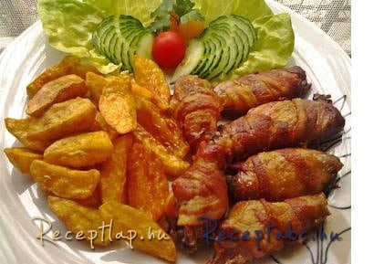 Baconos csirkeszárnyak