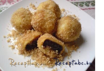 Szilvalekváros gombóc