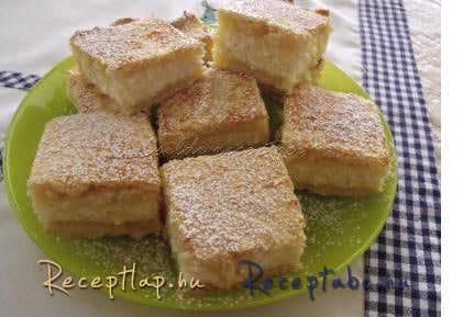 Túrós pite pudingosan