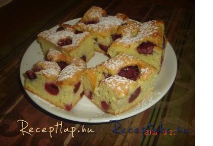 Cseresznyés piskóta