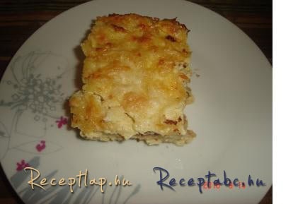 Sült Sajtos- baconös tészta