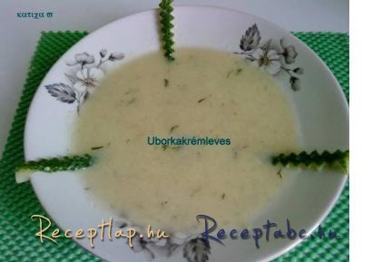 Uborkakrémleves